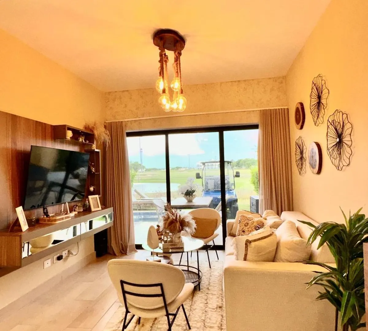 Golf And Jacuzzi Apartment, Minimum 2 Nights 蓬塔卡纳